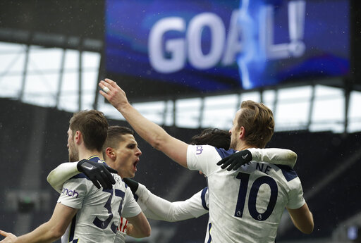 Harry Kane scores on return to help Spurs beat West Brom 2-0