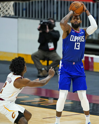 George scores 36, Clippers use 3-pointers to drill Cavaliers