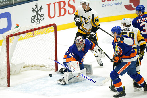 Penguins top Islanders 4-3 on Crosby's shootout goal