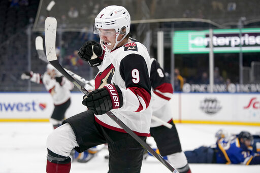 Coyotes tie game in final second, beat Blues 4-3 in shootout