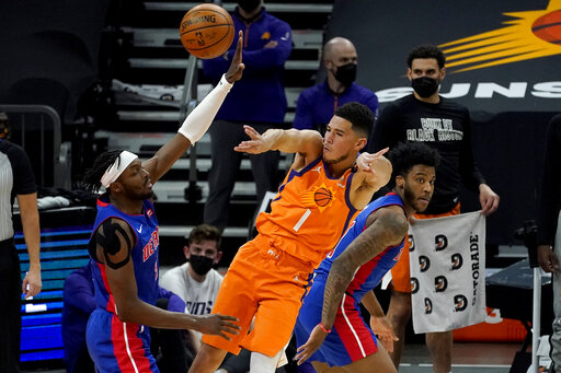 Booker, Paul carry Suns past Pistons 109-92