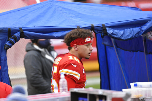 Chiefs' Mahomes practices again ahead of AFC championship