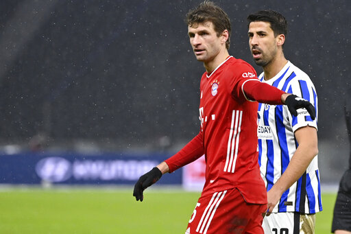 Bayern midfielder Muller out of Club World Cup with virus